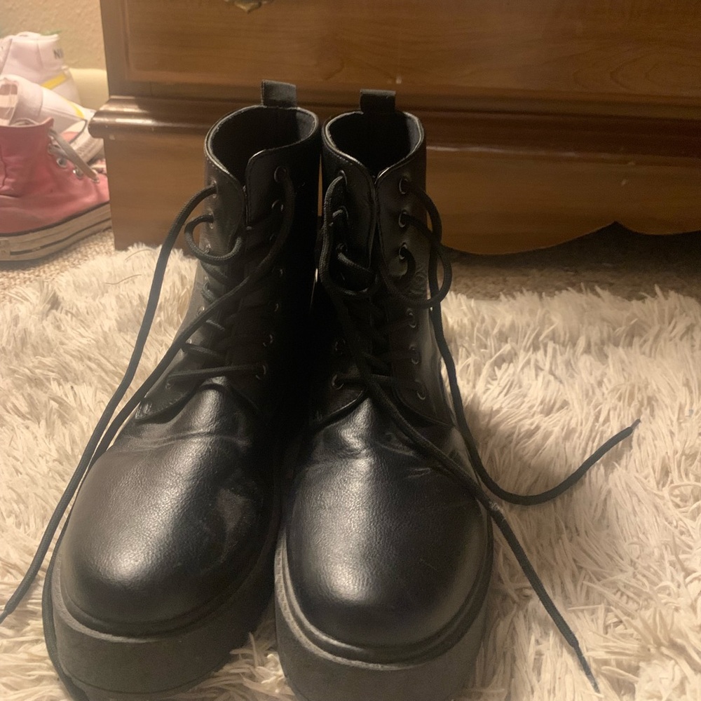 charles albert black boots